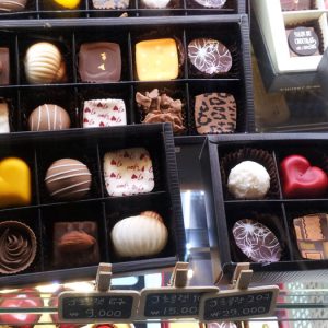 Candy & Bulk chocolate